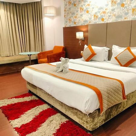 Hotel 5 Flowers Ananta Elite Kota  Dış mekan fotoğraf