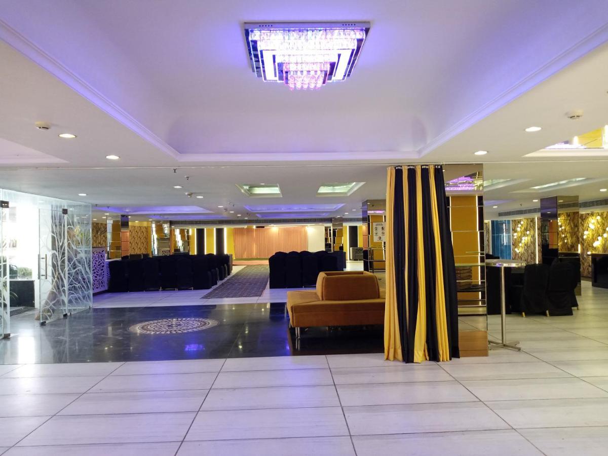 Hotel 5 Flowers Ananta Elite Kota  Dış mekan fotoğraf