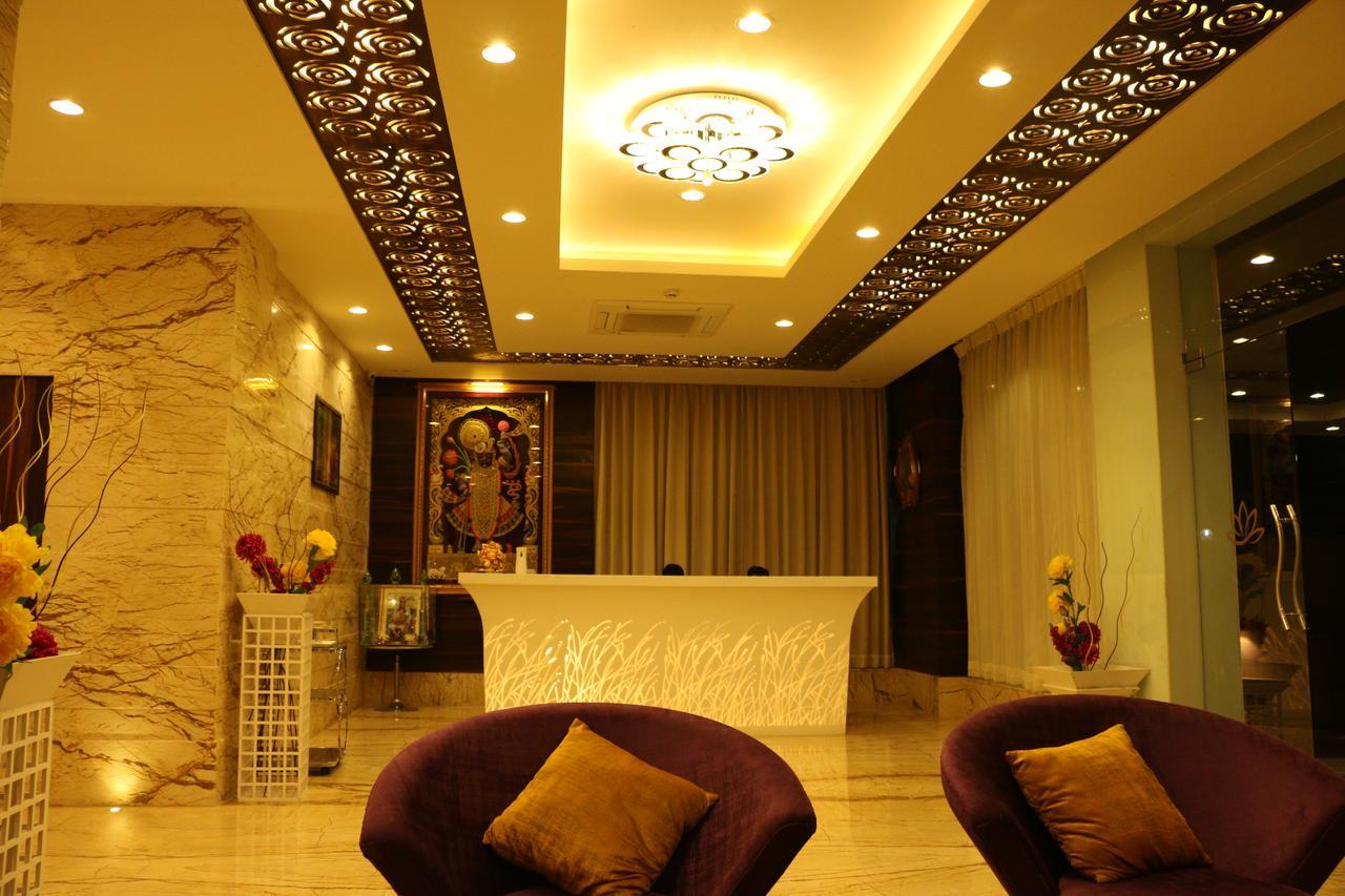 Hotel 5 Flowers Ananta Elite Kota  Dış mekan fotoğraf