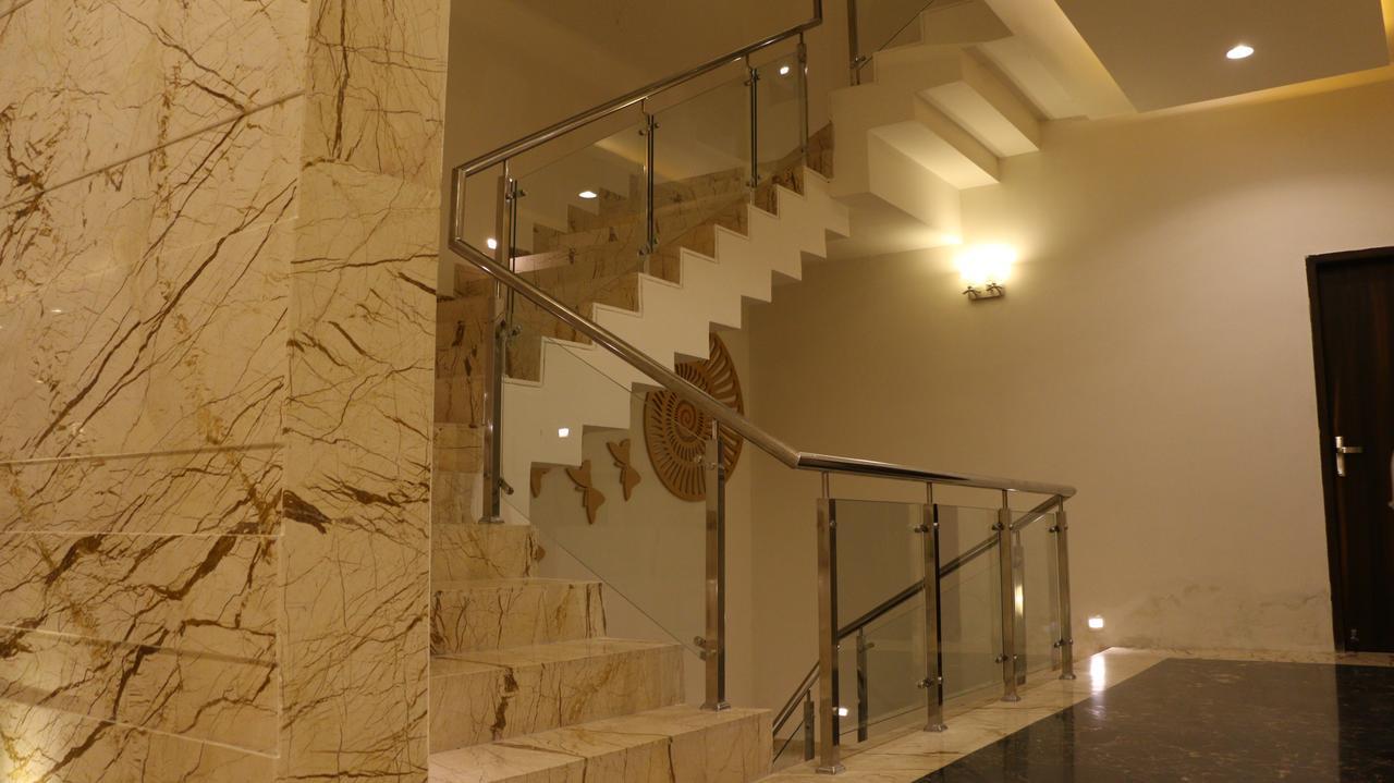 Hotel 5 Flowers Ananta Elite Kota  Dış mekan fotoğraf